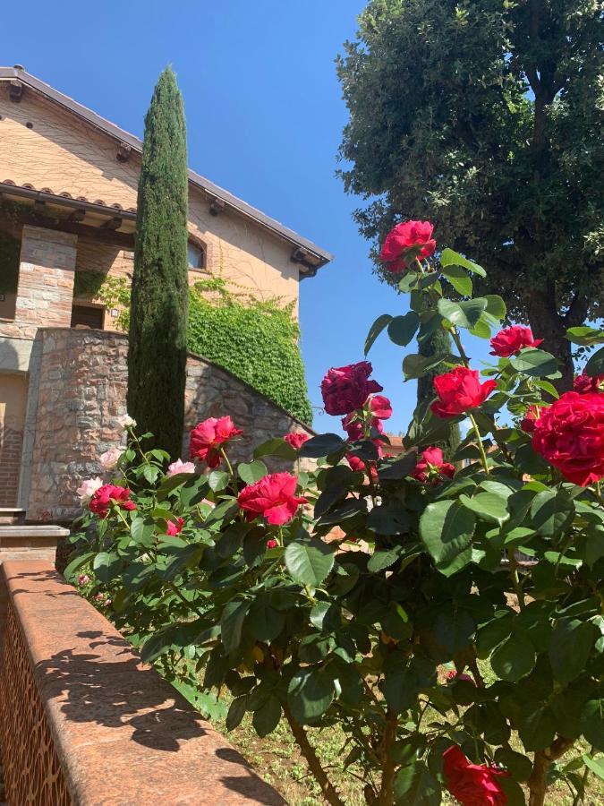 Residenza Le Querce Bilocale Villa Fossato di Vico Eksteriør bilde