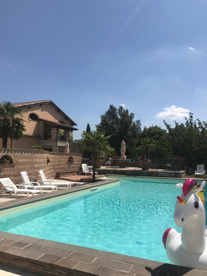 Residenza Le Querce Bilocale Villa Fossato di Vico Eksteriør bilde